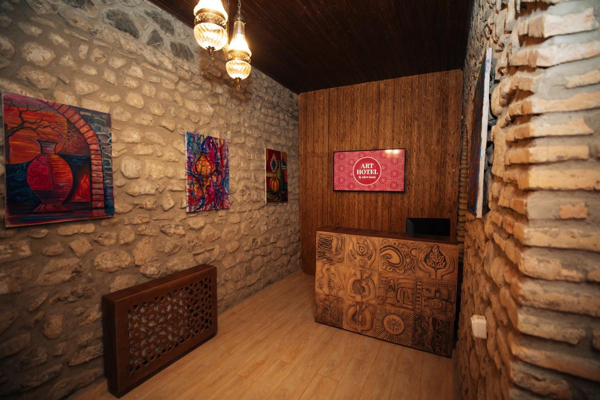 Art Hotel By Abad Guest Şǝki Εξωτερικό φωτογραφία